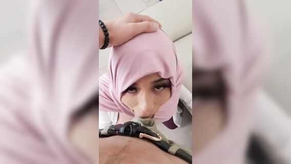 BlowJob Sloppy Hijab Blowjob Porn HD Mp4 1 00 612x1080