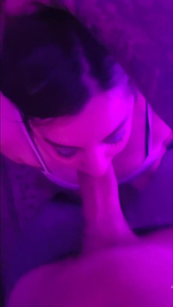 Juat some valentines day face fucking