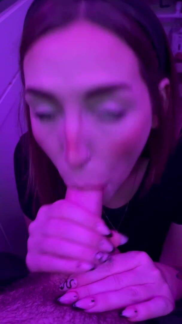 Throat princess goes for BALLS