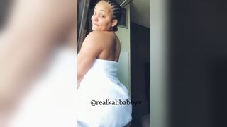 Ebony Throat: Hell ya bust that #2