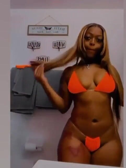 Anybody know her name? ????
