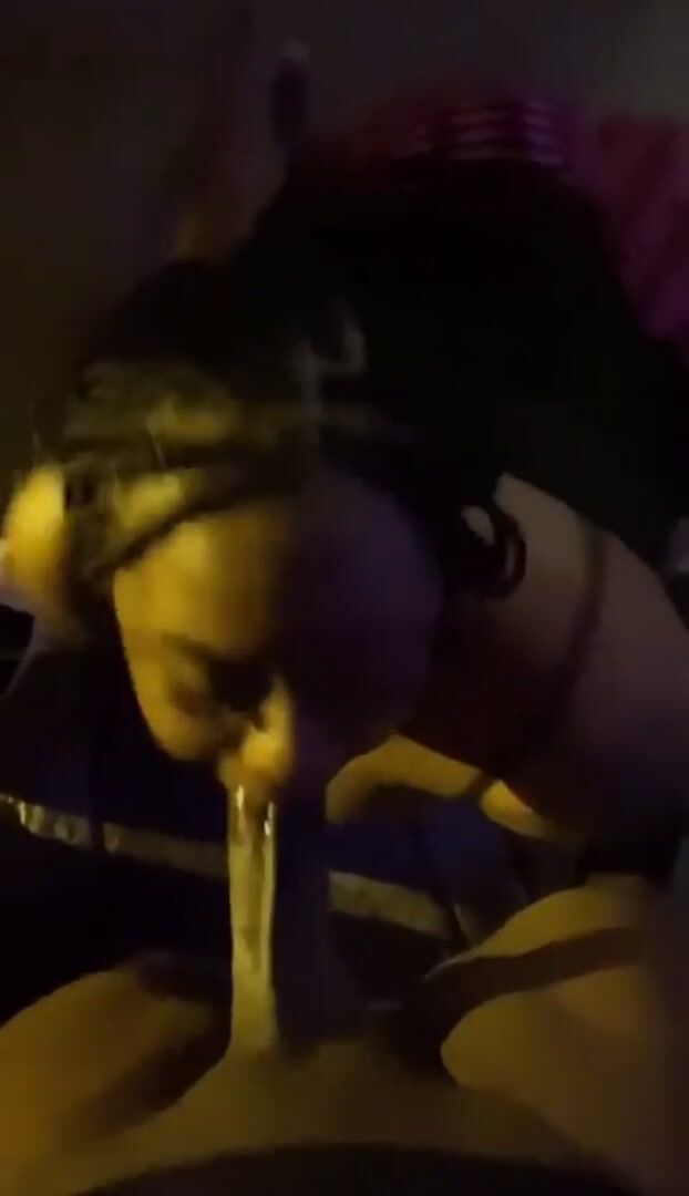 Yeah shake that shit