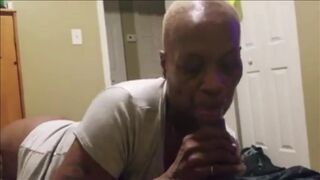 Ebony Throat: Mom mom freaked out friend #3
