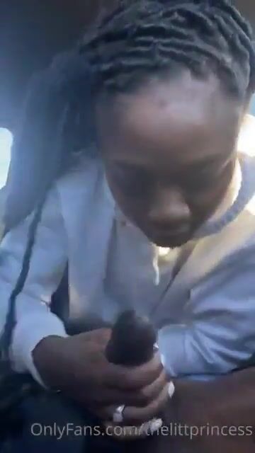 TWERKPR1NCESS turned to a THROATGODDESS
