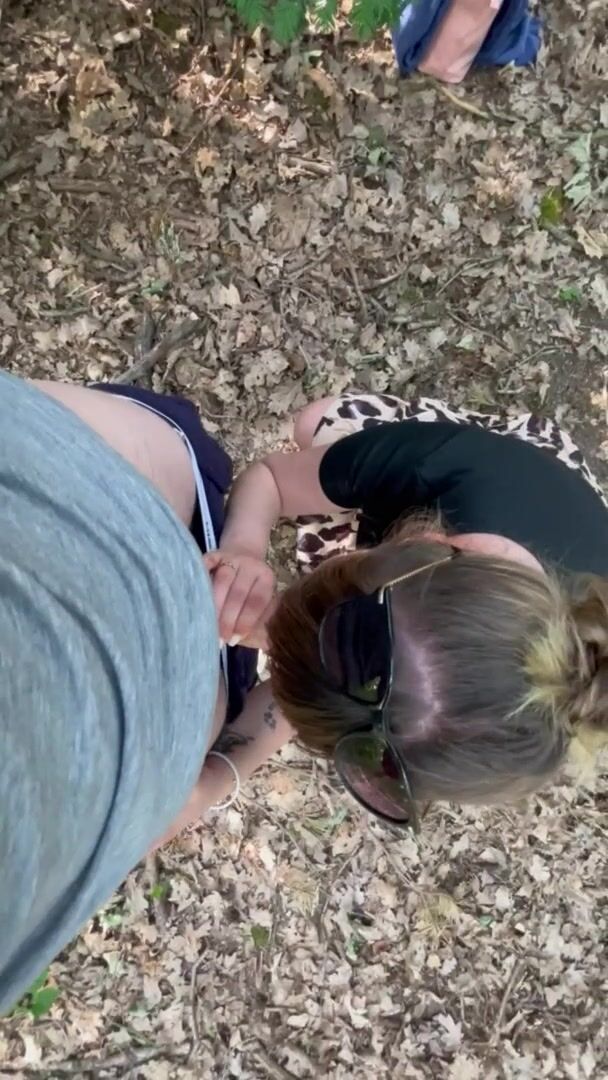 Love sucking outdoor in summer