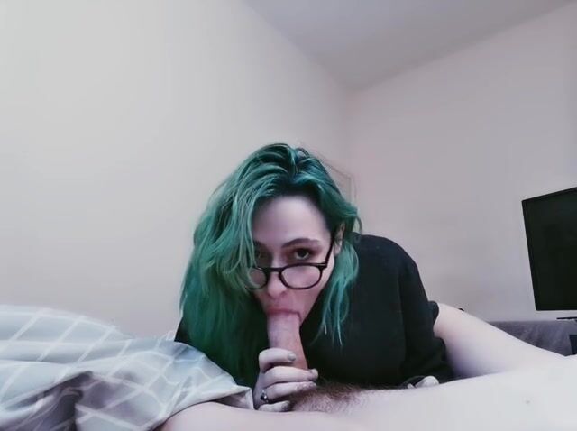 So I'm back, let's see if you can beat my last gif ????